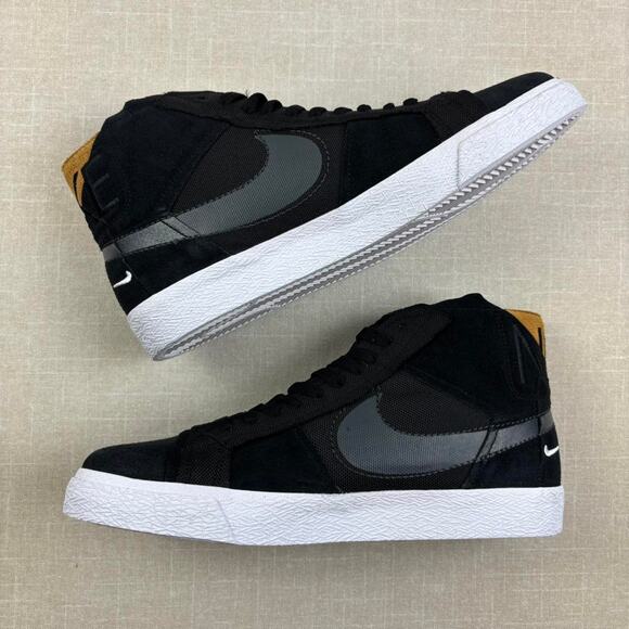 ♣️ 2023 Nike SB Blazer Mid “Black Patchwork” 10.5M main image 6